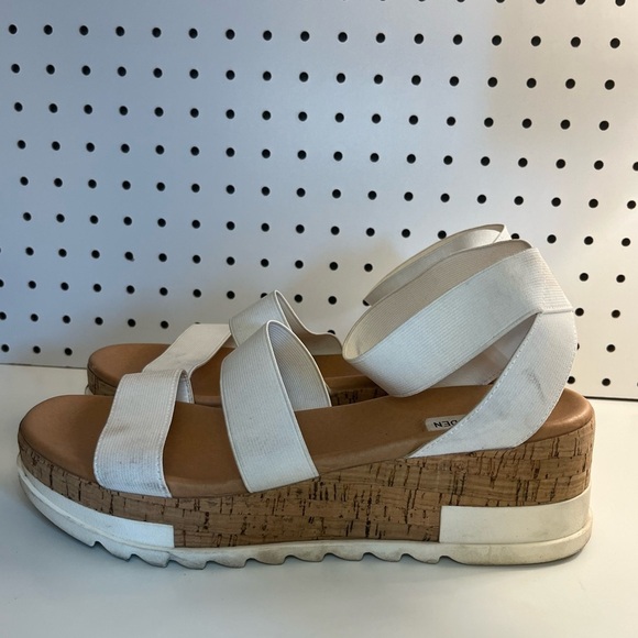 Steve Madden Women's Bandi Sandal White Platform Sandals 11M - Picture 7 of 15